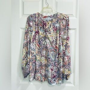 Cream Relaxed Blouse with Airy Fabric